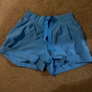 Women’s LuluLemon sports shorts